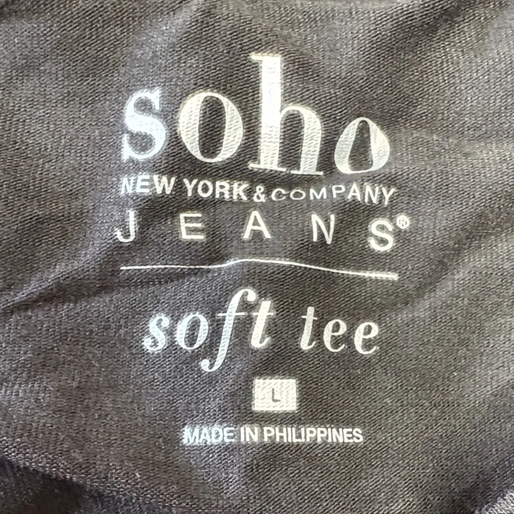 New York & Company Black tshirt soft Top NWT L - Picture 12 of 12